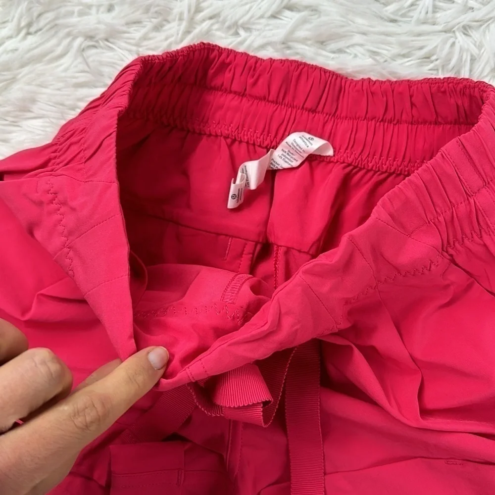 Lululemon Spring Break Away Short II Boom Juice
